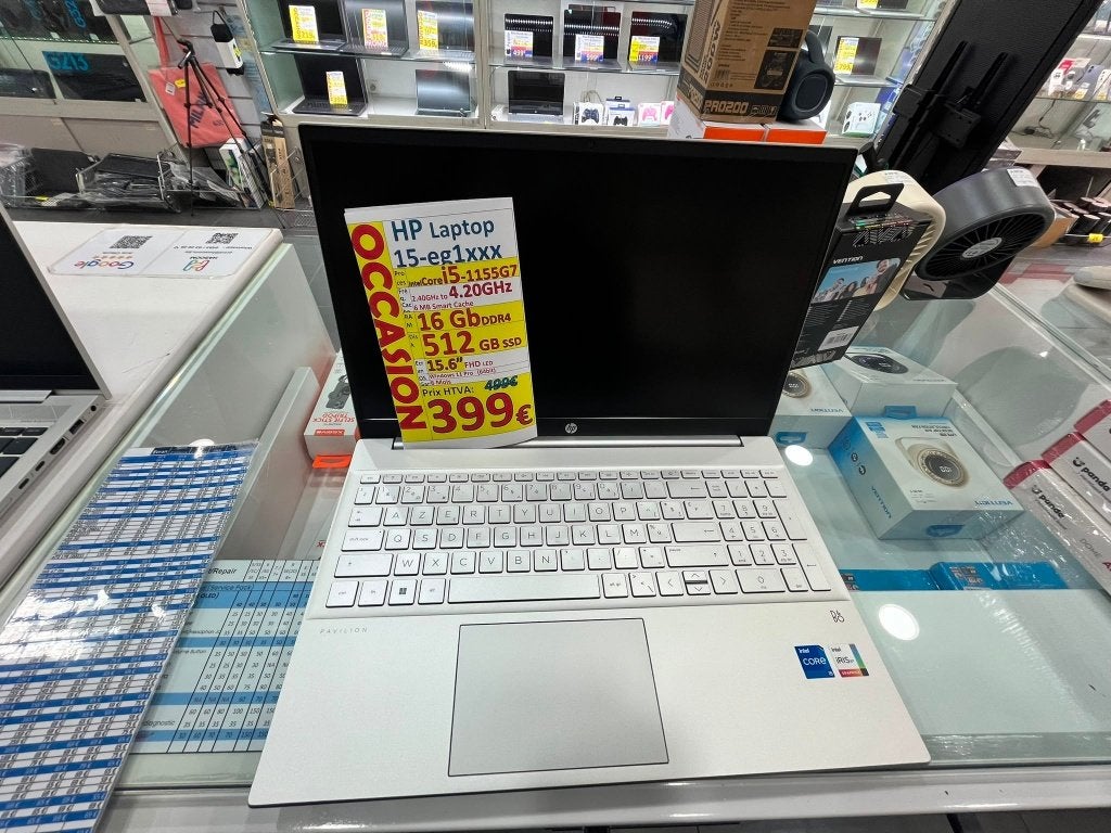 HP LAPTOP 15-EG1XXX I5, Ophalen, Zo goed als nieuw, HP