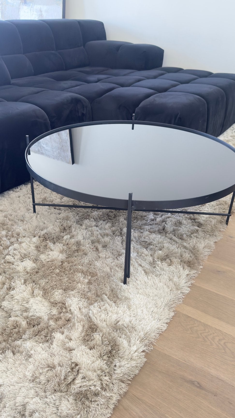 Zwarte ronde salontafel met glazen blad, Huis en Inrichting, Ophalen, Gebruikt