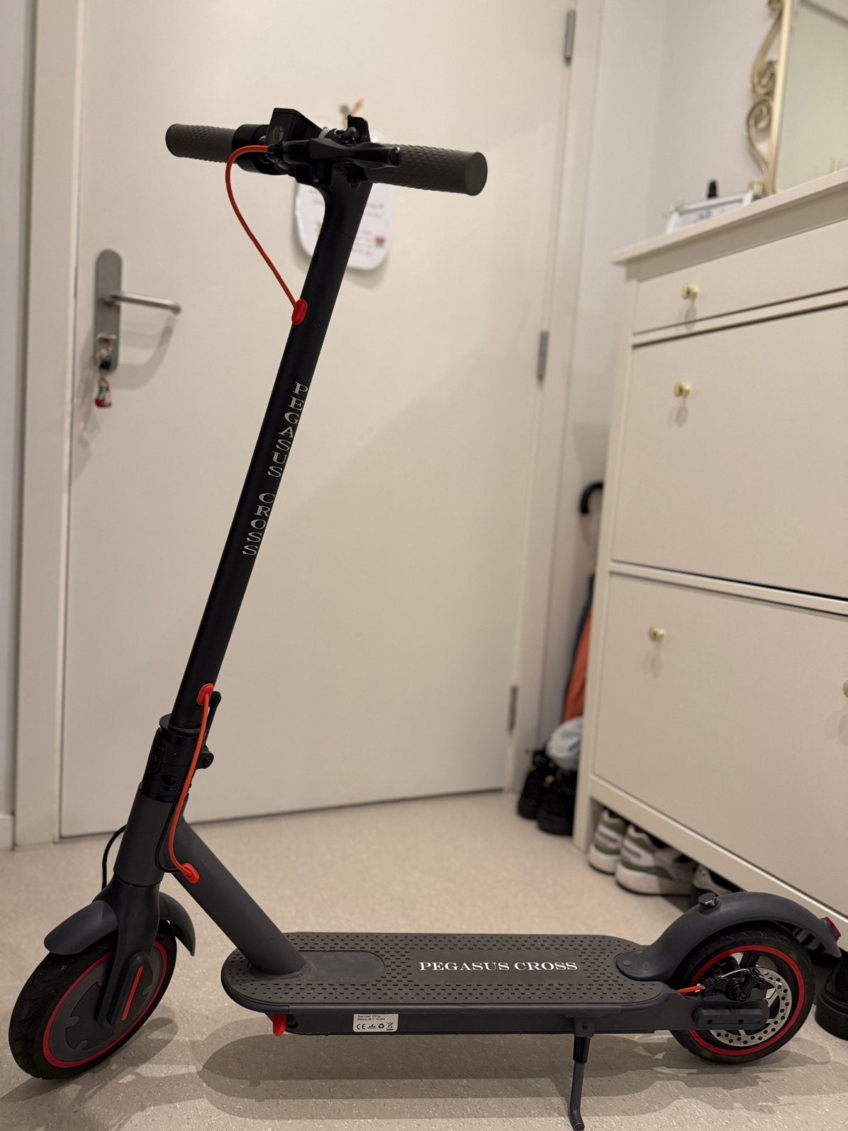 Trottinette électrique, Enlèvement ou Envoi, Comme neuf