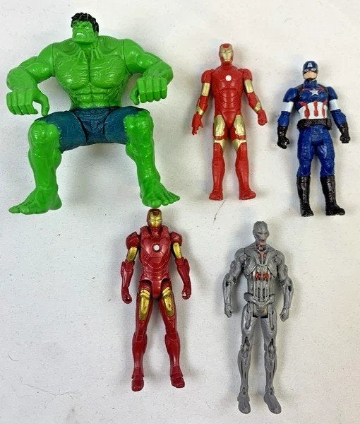 Figurines Marvel Avengers Hulk Iron Man Captain America Ultr, Enfants & Bébés, Envoi, Comme neuf
