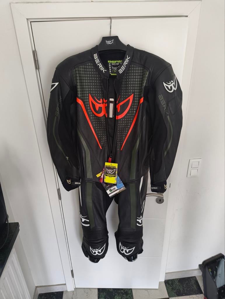 🏍️ COMBINAISON BERIK 2.0 RACE-DEP – T56 – NEUVE, Enlèvement, Combinaison, Neuf, avec ticket, Hommes