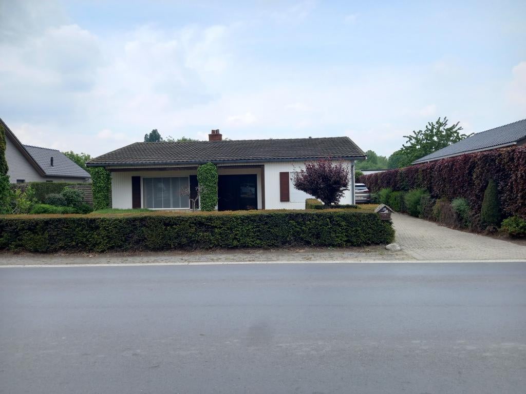 Bungalow, Immo, Benedenwoning, Oostrozebeke, 2 kamers, 500 tot 1000 m²