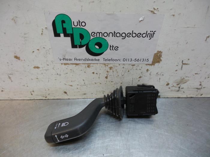 Commutateur feu clignotant d'un Opel Corsa (Corsa C 00-), -, Opel, 3 mois de garantie, Utilisé