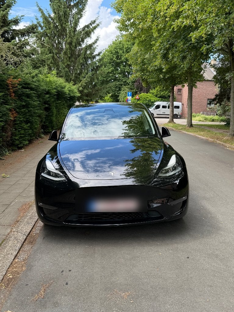 Tesla Model Y Long Range AWD 2023, noir, Autos, 378 kW, Achat, Euro 6, Entretenue par le concessionnaire
