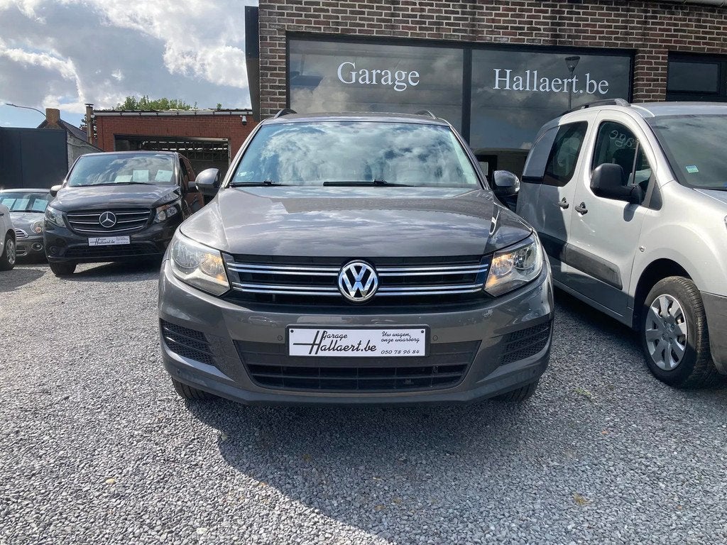 Volkswagen Tiguan 1 jaar Garantie (bj 2012), Auto's, 90 kW, Gebruikt, 4 cilinders, 1600 kg
