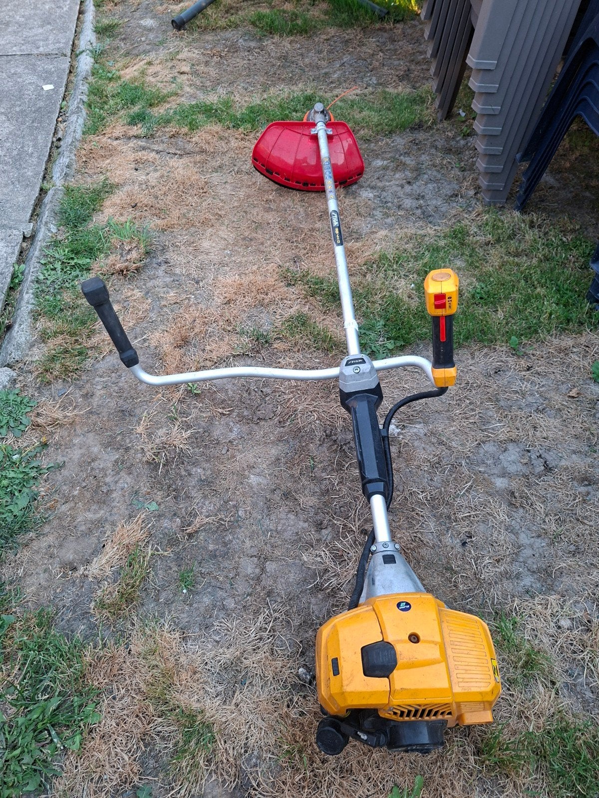 Debroussailleuse Stiga 42cc, Tuin en Terras, Bosmaaiers, Ophalen