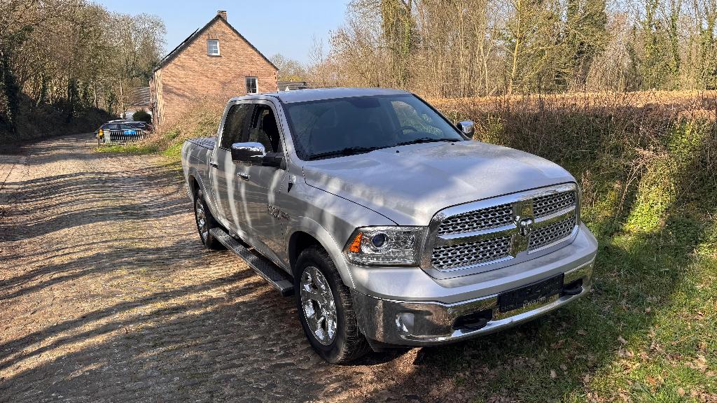 Dodge RAM RAMBOX, Autos, Cuir, Argent ou Gris, Achat, Euro 6