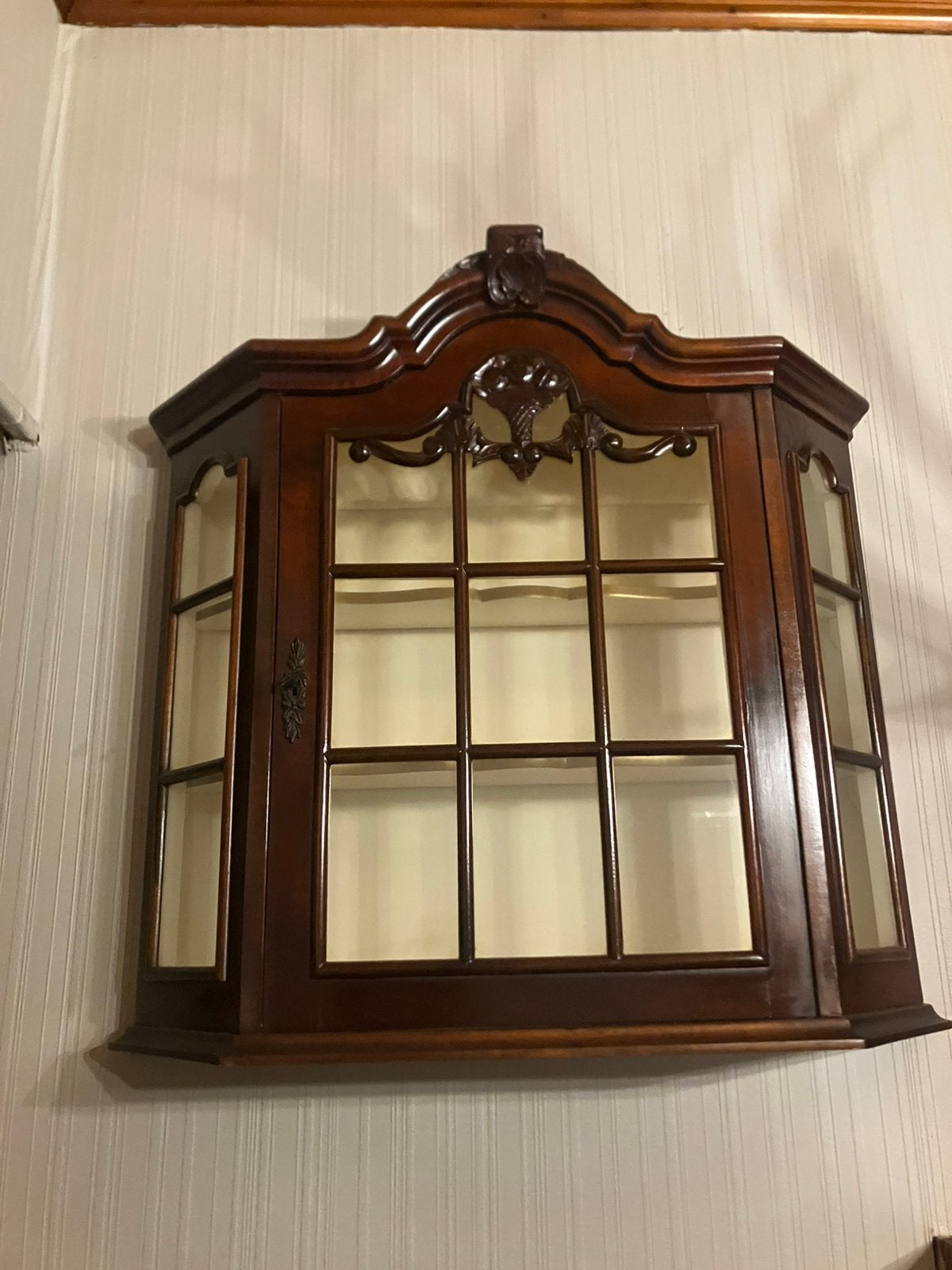 Houten vitrine kast, Huis en Inrichting, Ophalen, Zo goed als nieuw