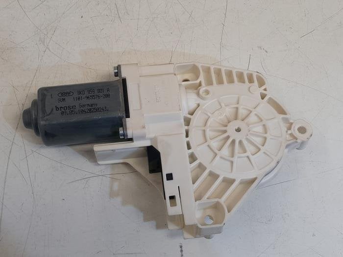 Moteur de vitre portière d'un Audi A4, -, 3 mois de garantie, Audi, Utilisé