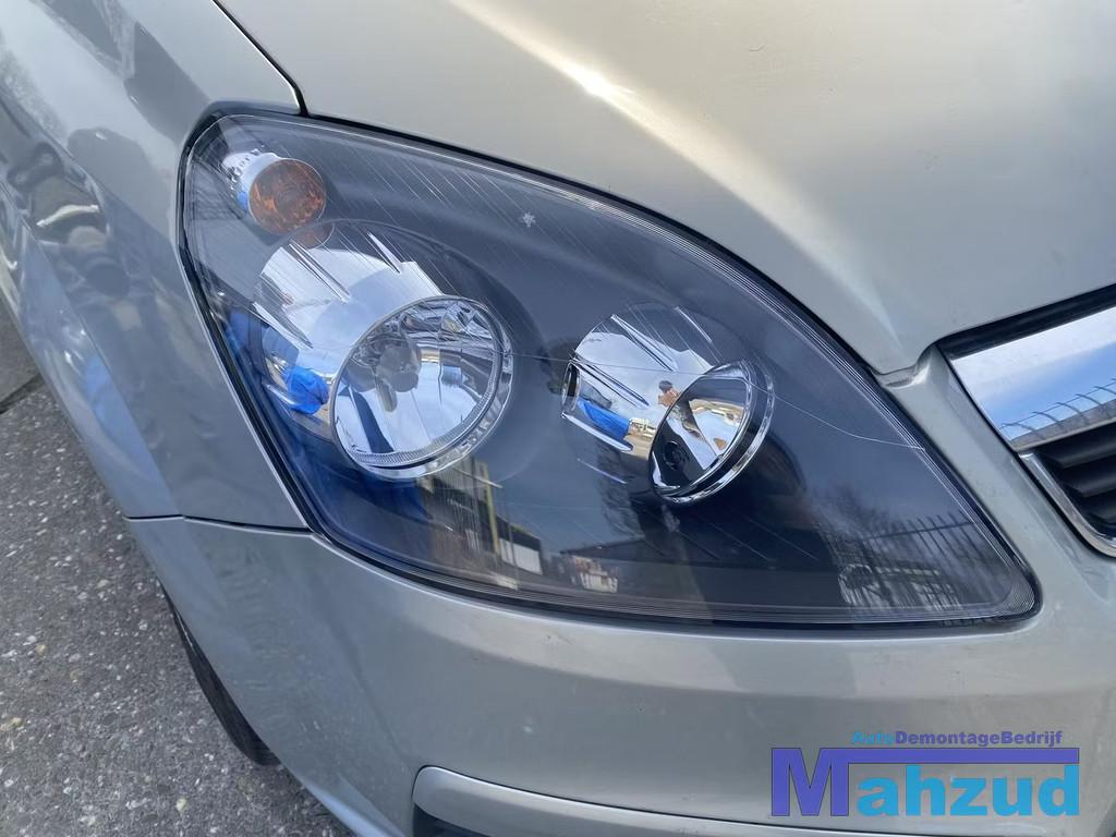 OPEL ZAFIRA B rechts Koplamp 2005-2012, Gebruikt, Opel Automobile GmbH, Kontakt@opel-infoservice.de, Opel