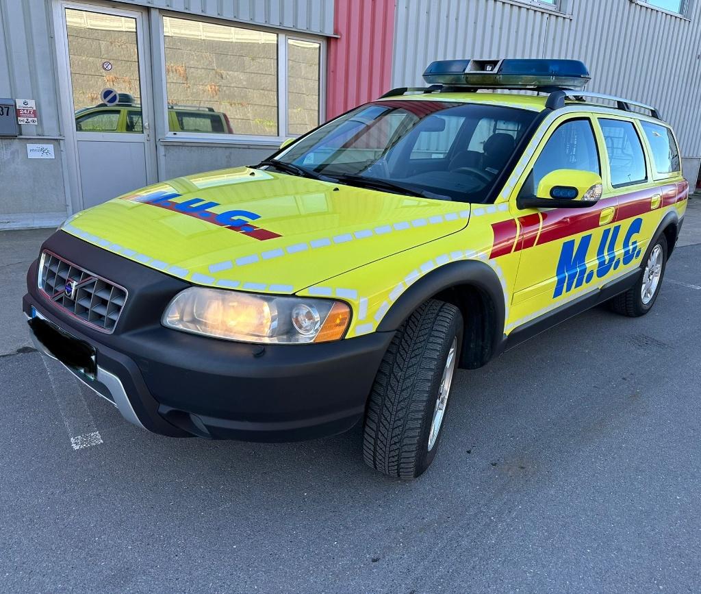 Volvo XC70 2.5Benzine Manual Ambulance AWD 2008, Autos, Capteur de lumière, Achat, 2500 cm³, Boîte manuelle