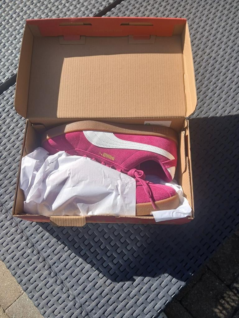Baskets Puma taille 39 neuves, Enlèvement