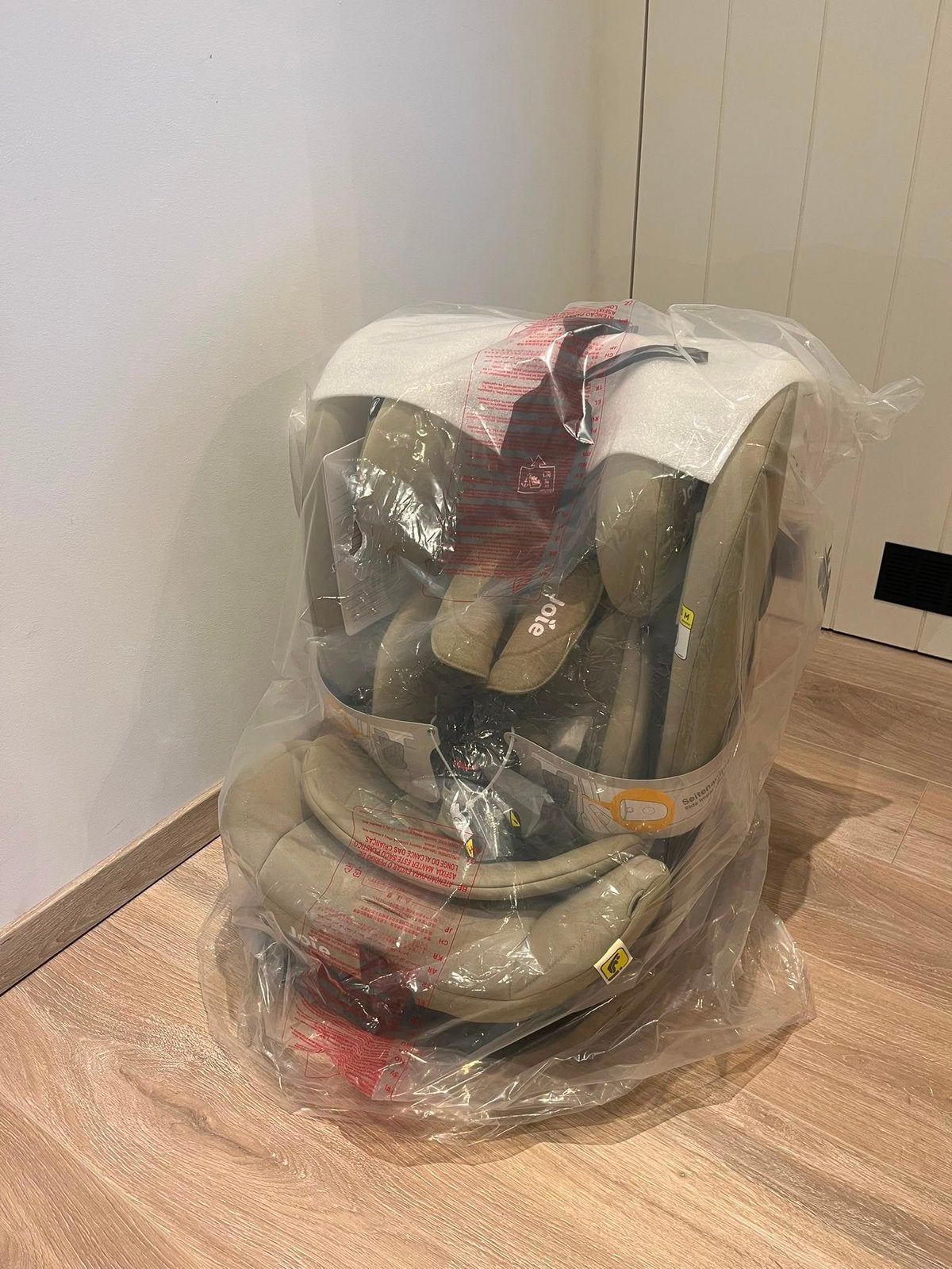 Nieuwe autostoel Joie Ride R129, Nieuw, Zijbescherming, Isofix, Ophalen