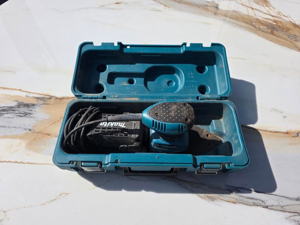 Makita schuurmachine, Doe-het-zelf en Bouw, Ophalen