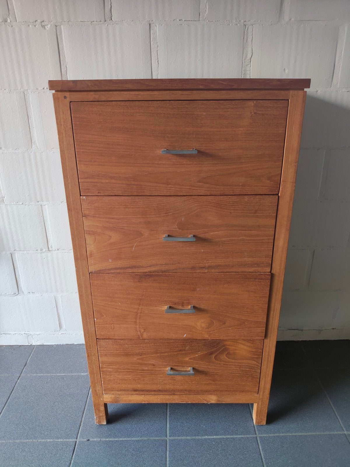 Kast, Ophalen