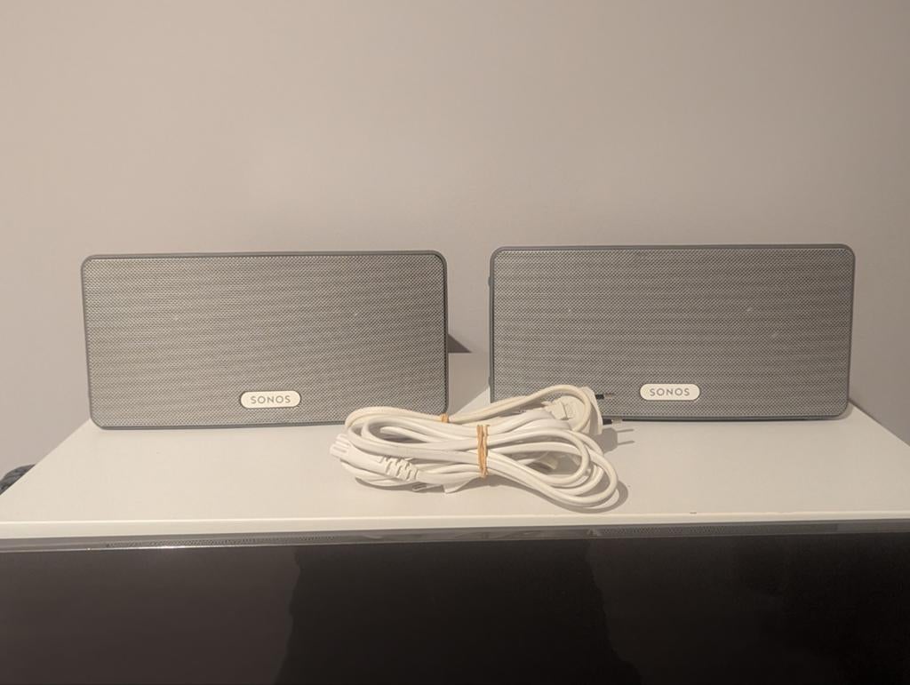 Paar witte Sonos Play 3, Ophalen, Gebruikt