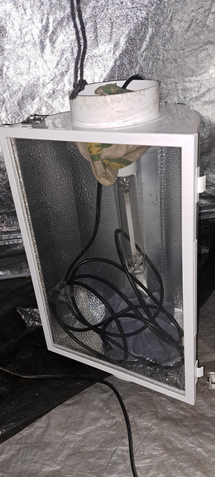Projecteur ventiller  avec ouverture vitrer, Enlèvement ou Envoi