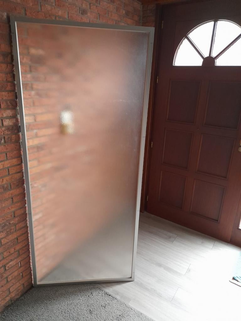 Douchescherm wand in acrylaat plexi met aluminium lijst, Ophalen