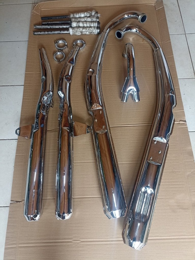 jeu pot d'échappement Suzuki 380 gt, Motoren, Verzenden, Gereviseerd