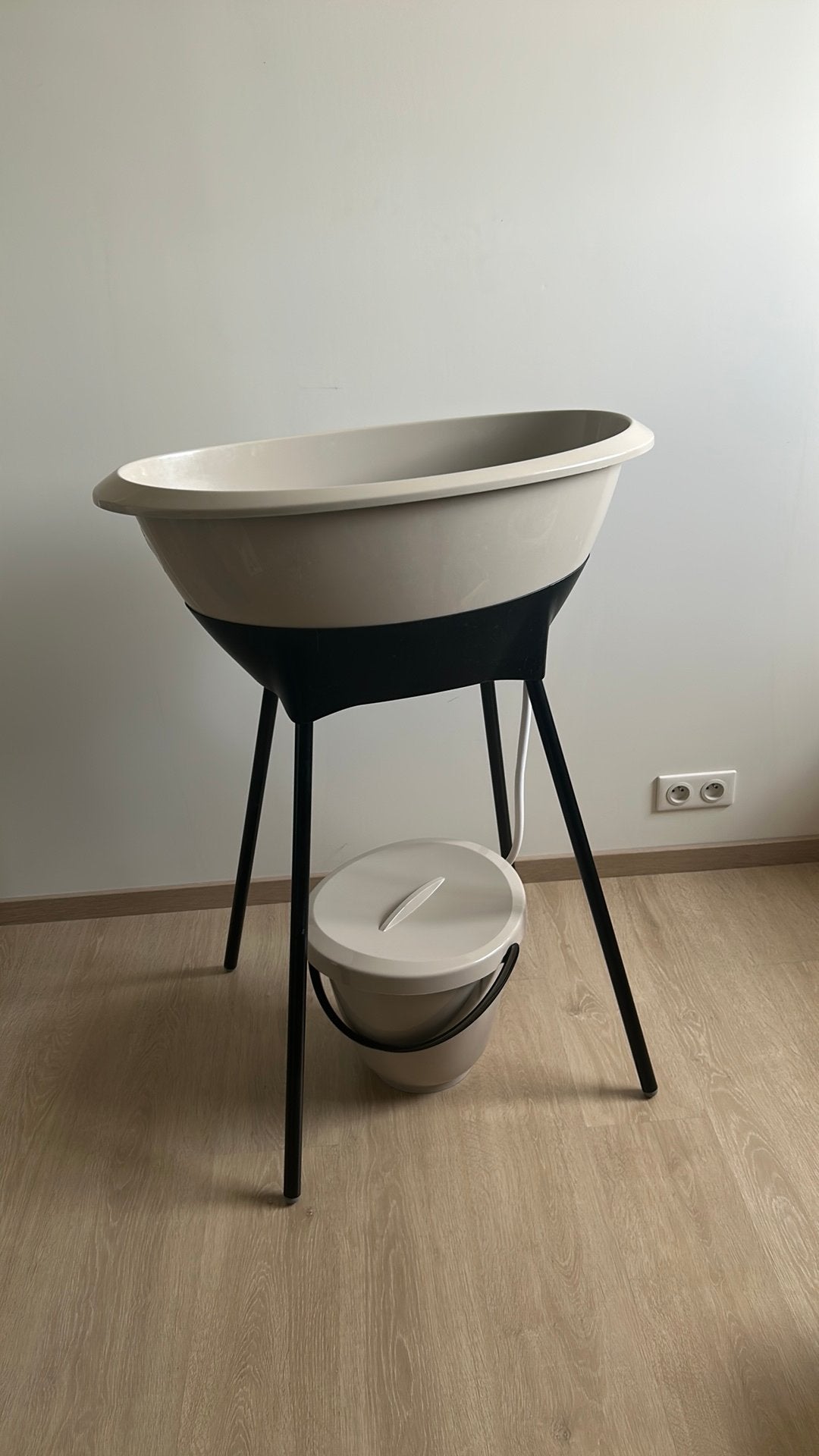 Baby bad LUMA met baby inleg + luier emmer, Kinderen en Baby's, Badjes en Verzorging, Ophalen, Zo goed als nieuw, Luieremmer
