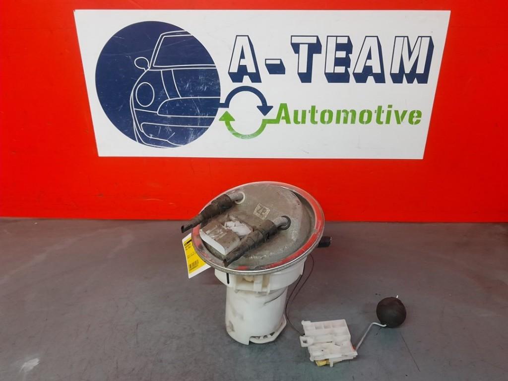 BRANDSTOFPOMP Opel Corsa C (F08 / 68) (93171075), Auto-onderdelen, Gebruikt, Opel