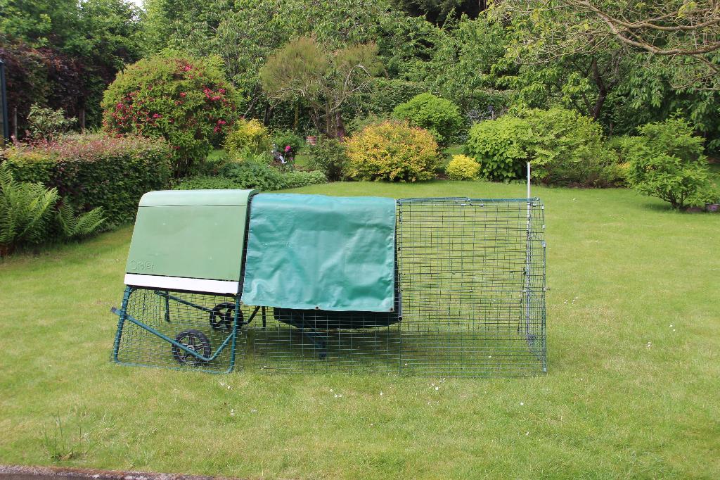 OMLET / EGLU Go Up / Poulailler pour 3 poules (enclos 3 m) ., Animaux & Accessoires, Enlèvement, Utilisé, Poulailler
