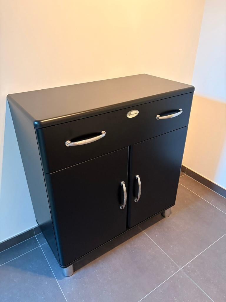 2 Malibu kasten zwart, Huis en Inrichting, Kasten | Lockerkasten, Zo goed als nieuw, Ophalen