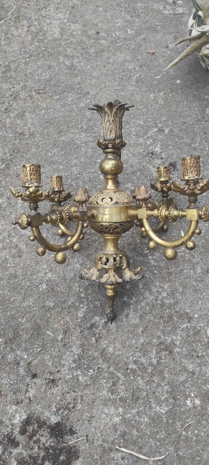 Karakteristieke goudkleurige luster / kroonluchter  Massief, Antiek en Kunst, Ophalen