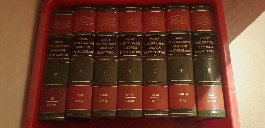 Grote Nederlandse Larousse Encyclopedie, Complete serie, Algemeen, Ophalen, Gelezen