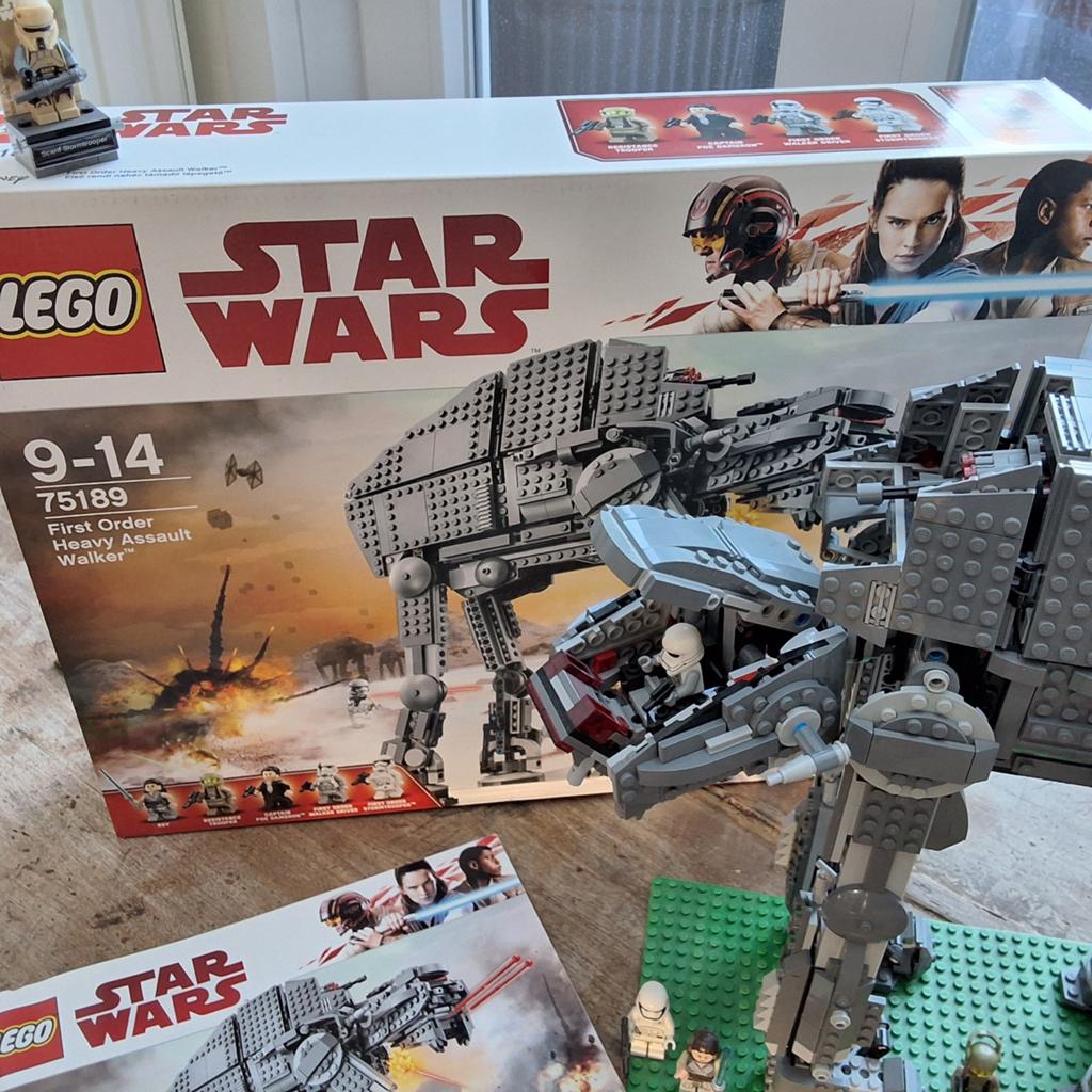 Star Wars Lego 75189 + 40176 Scarif Stormtrooper, Ophalen of Verzenden, Zo goed als nieuw, Lego, Star Wars
