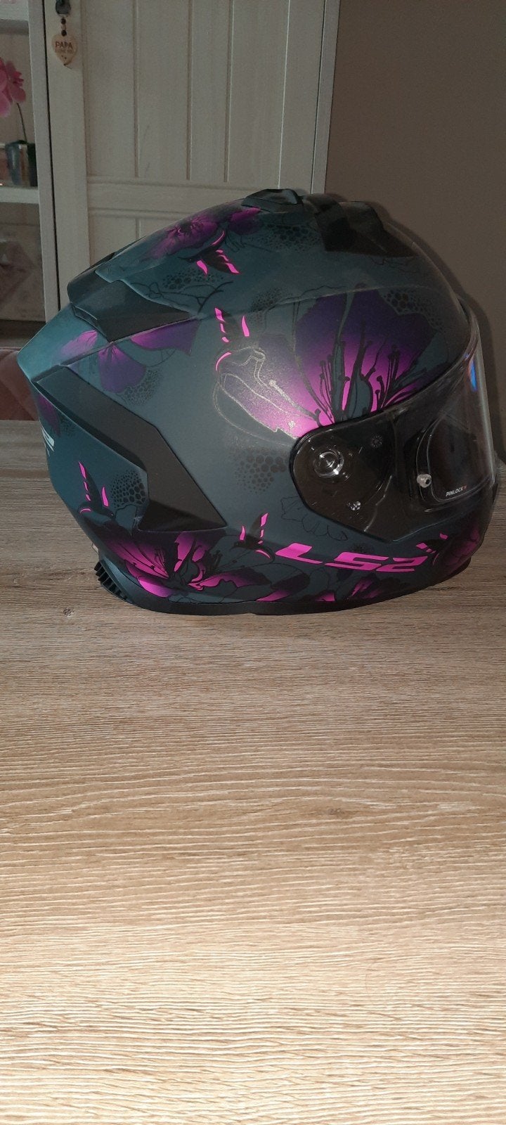 Motorhelm ls2, Motoren, M, Nieuw zonder kaartje, Integraalhelm, Dames