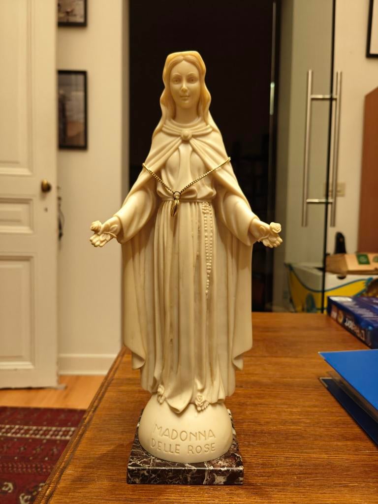 Madonna delle Rose 42 cm, Antiek en Kunst, Antiek | Religieuze voorwerpen, Ophalen
