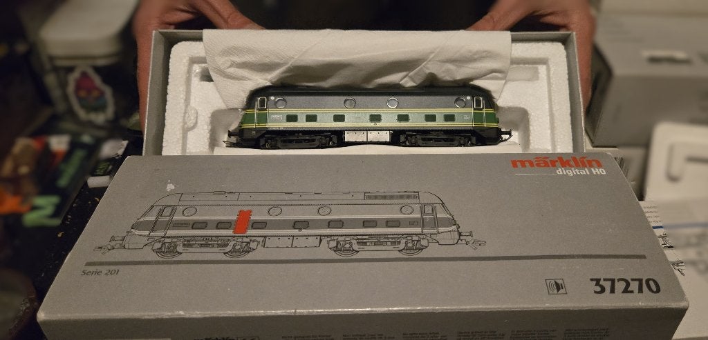 Locomotive Marklin Serie 201 - 37270, Analogique, Enlèvement ou Envoi, Courant alternatif, Comme neuf