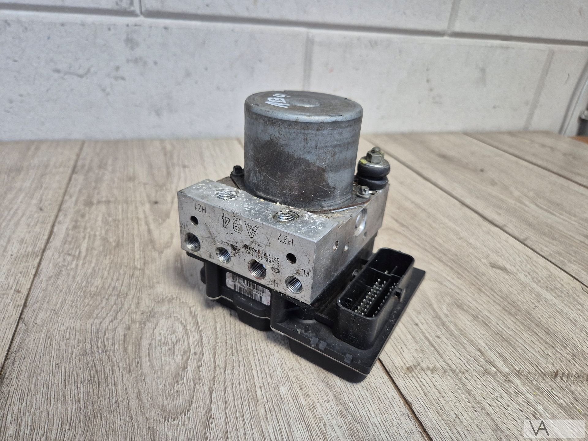 ABS pomp van Opel Corsa D 2006 - 2014 AB4 0265251190 €200, Gebruikt, -, -, Opel