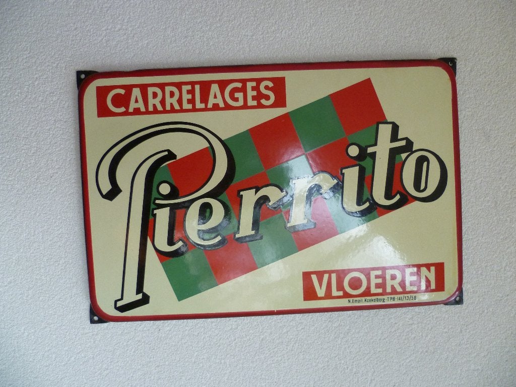 PANNEAU D'AFFICHAGE EN ÉMAIL « PIERITO CARRELAGES » DE 1958, Enlèvement ou Envoi, Utilisé, Panneau publicitaire
