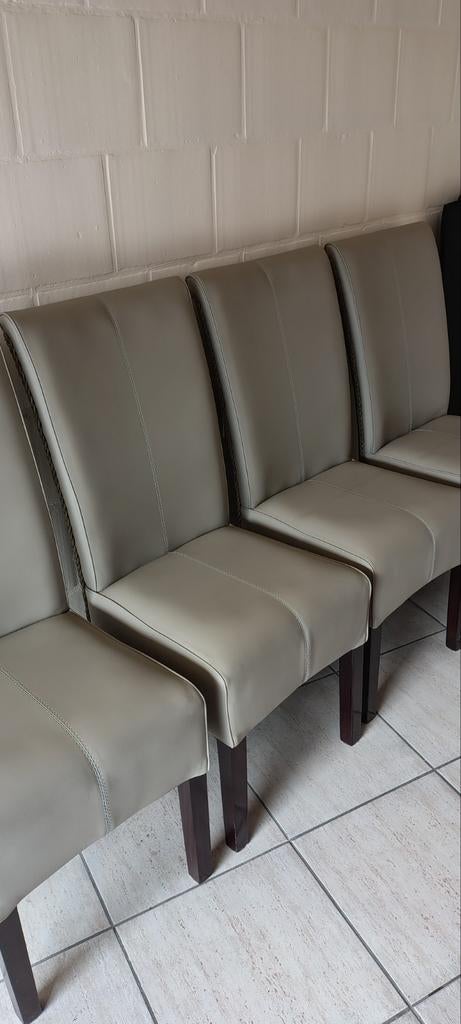 6 lederen stoelen met rotan rug, voor veranda of eetplaats, Enlèvement