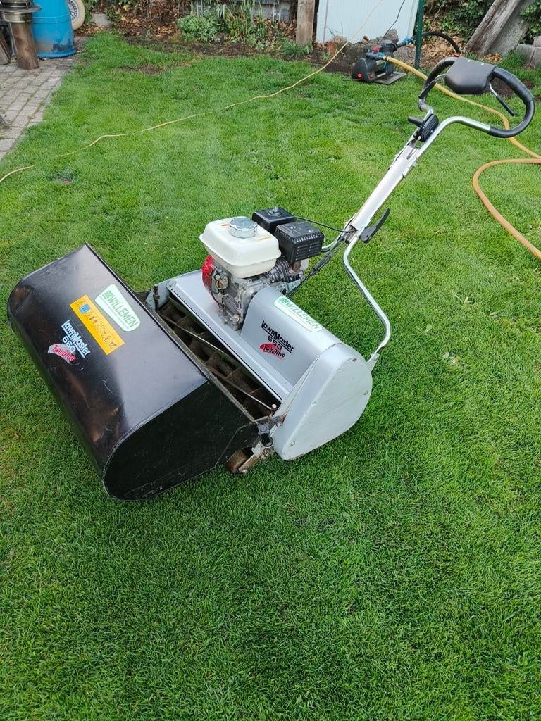 Grasmachine, Ophalen