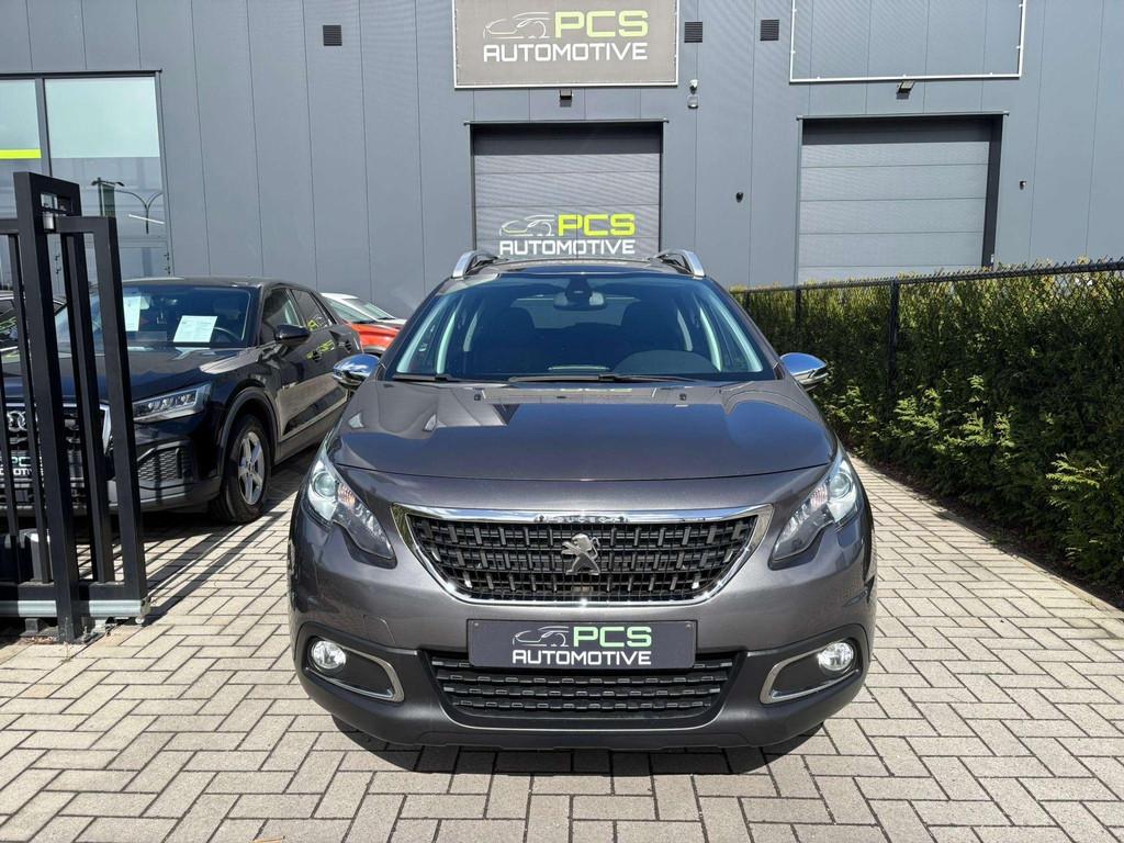 Peugeot 2008 1.2 Benzine / 70.000 km / 2017 / 12 mnd Waarbor, Stof, Gebruikt, 1199 cc, Multifunctioneel stuurwiel