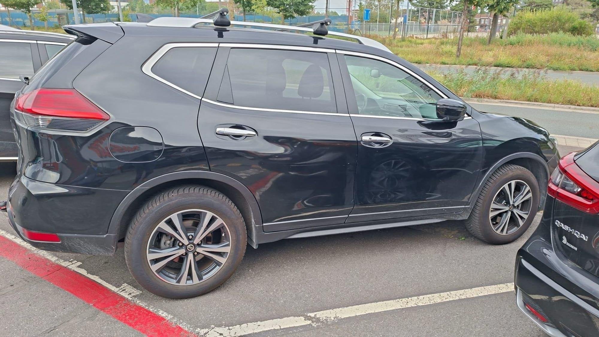 Nissan X-Trail 1.7 dCi N-Connecta Xtronic (automatique), 110 kW, 1715 kg, 5 portes, Automatique