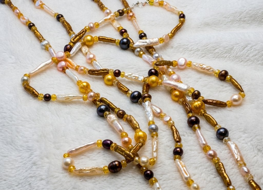 lot kralen 5 strengen zoetwaterparels en natuursteen geel, Hobby & Loisirs créatifs, Fabrication de Perles & Bijoux, Enlèvement ou Envoi