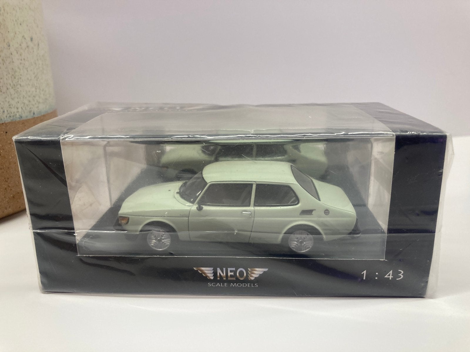 NEO 43016 Saab 99 Turbo 1978 vert clair NRFB scellé 1:43, Enlèvement ou Envoi, Neuf, Voiture, Autres marques