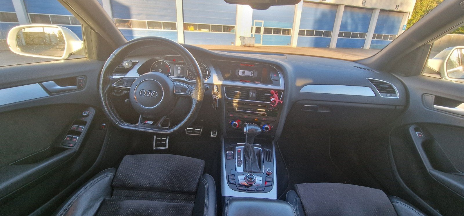 Audi A4 Avant S-Line 2015, 190 pk, 4 cilinders, 109 g/km, A4, Wit