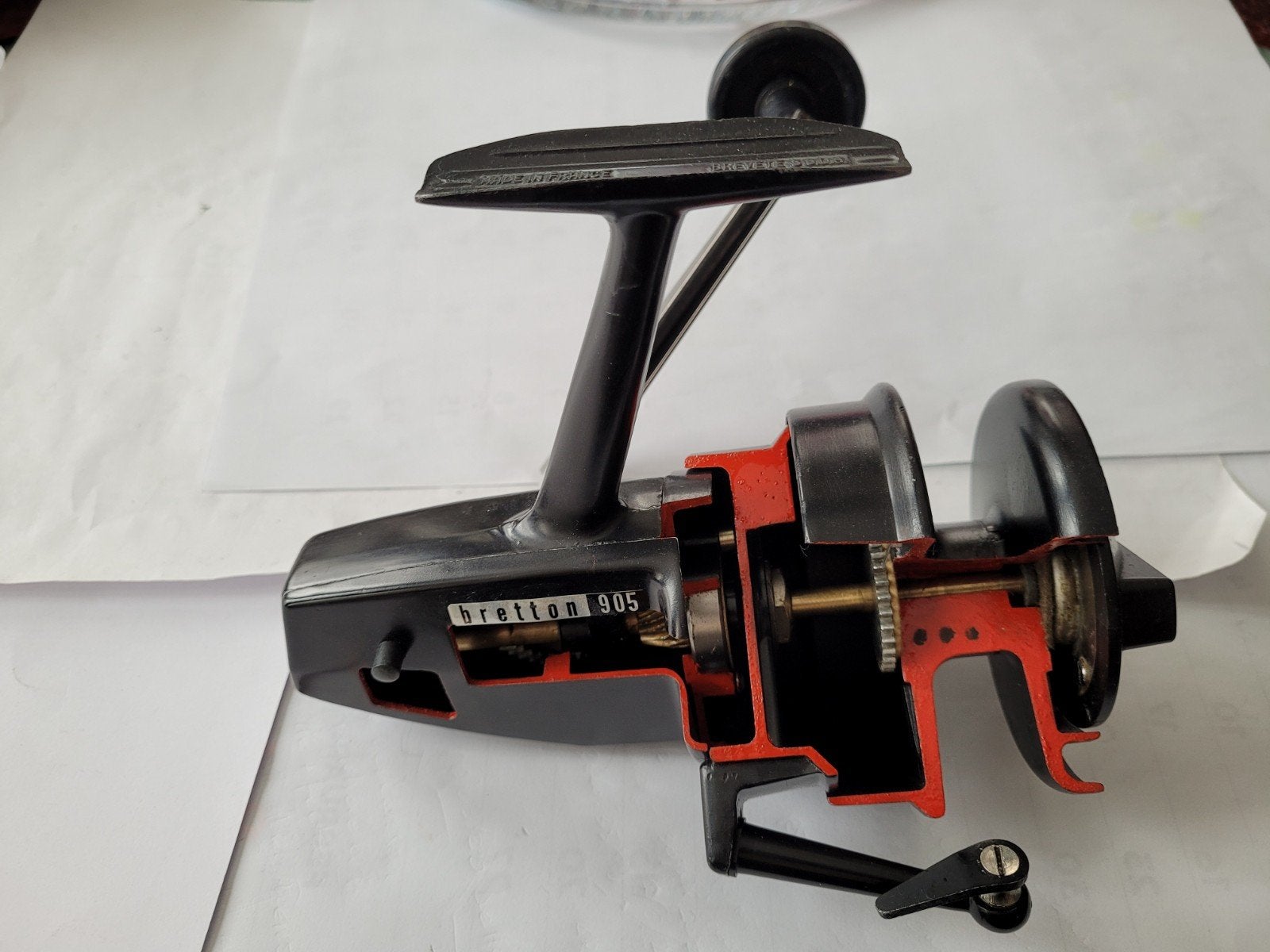 bretton 905 display model, Enlèvement