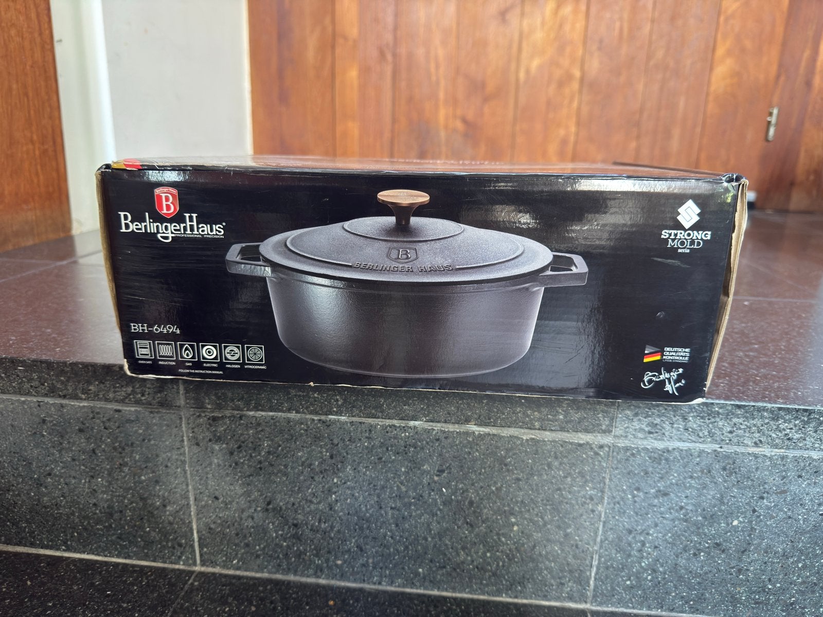 Cocotte fonte Berlinger Haus BH-6494 – 4,65 L, Maison & Meubles, Cuisine | Casseroles & Poêles, Comme neuf, Enlèvement, Cocotte