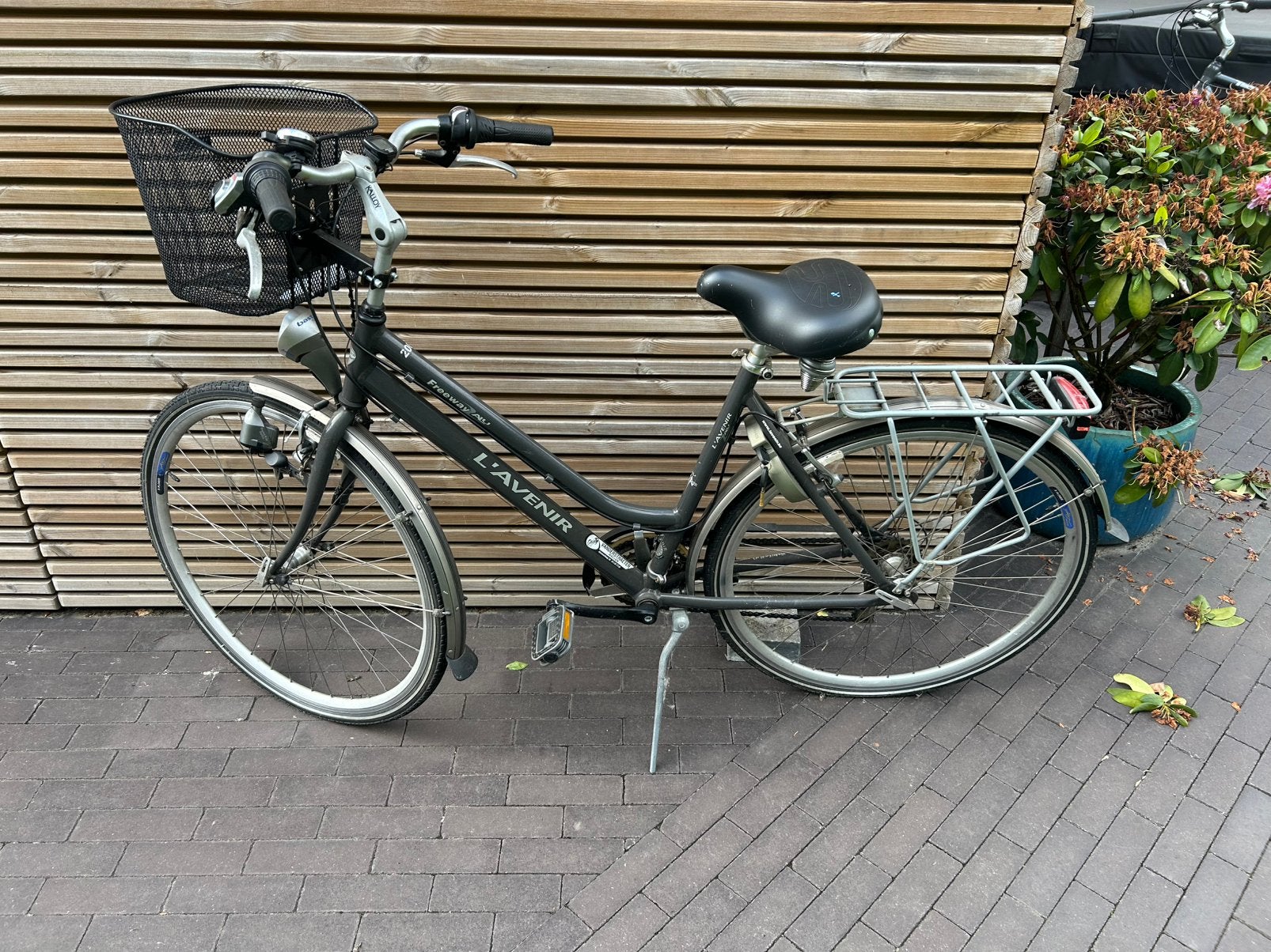 Damerfiets, Ophalen, Zo goed als nieuw