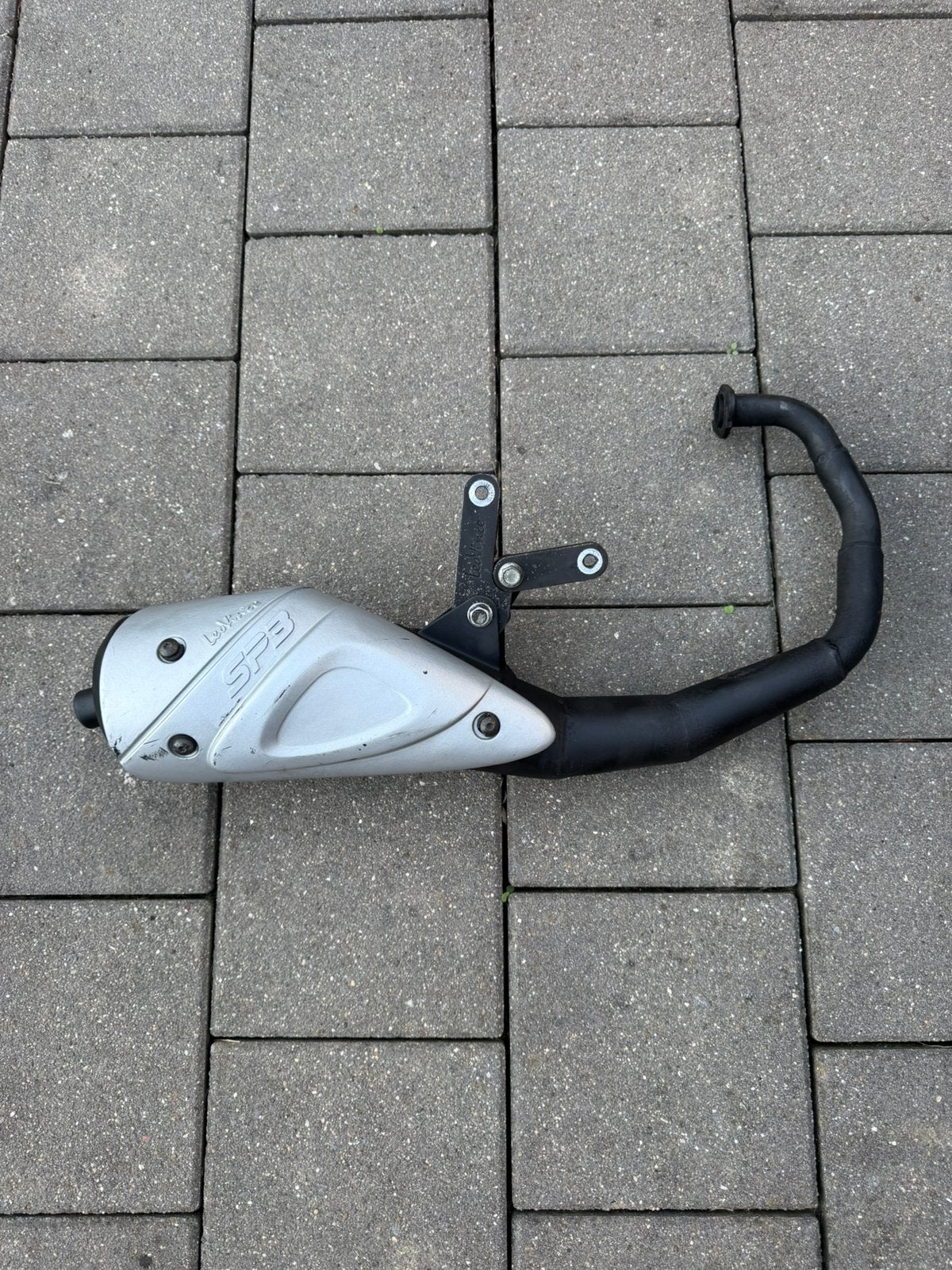 Pot d’échappement leovinci SP3 booster MBK, Vélos & Vélomoteurs, Enlèvement ou Envoi, Utilisé, Pot d'échappement
