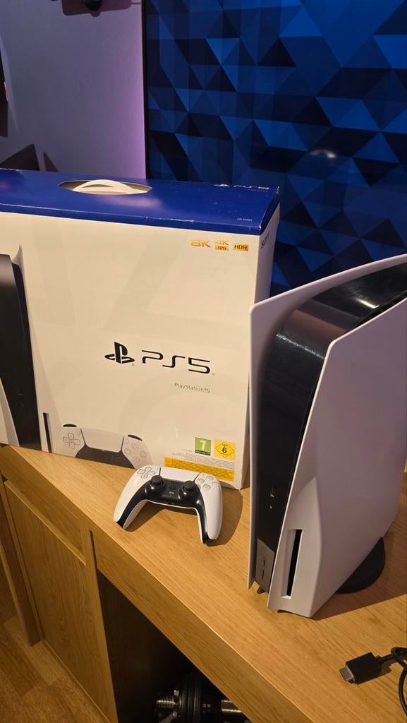 Ps5 avec lecteur de disque fat - day one, Games en Spelcomputers, Spelcomputers | Sony PlayStation 5, Ophalen