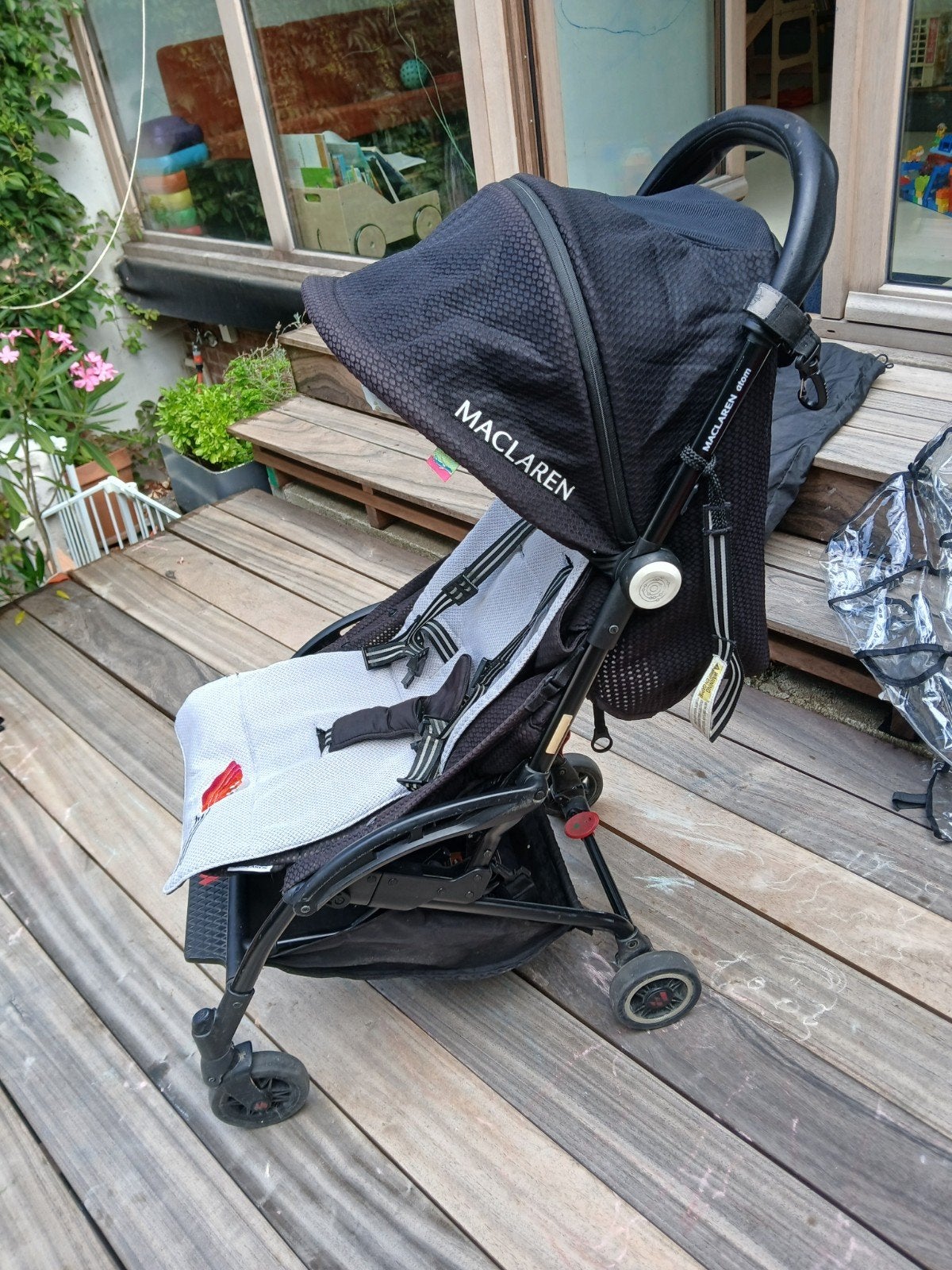 Maclaren atom reisbuggy, Kinderen en Baby's, Ophalen, Maclaren, Regenhoes