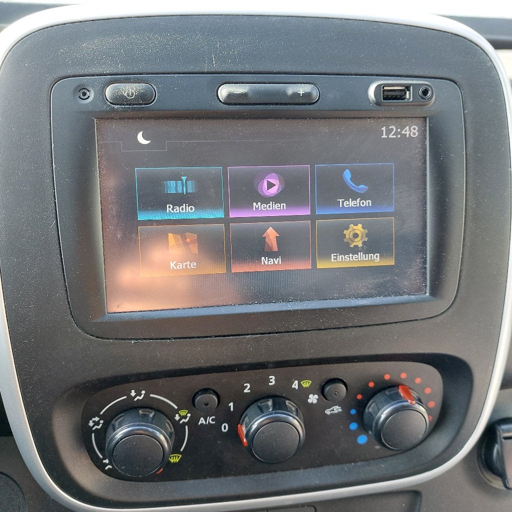 Nissan NV300 2019, Auto's, Voorwielaandrijving, Stof, 1600 cc, Wit