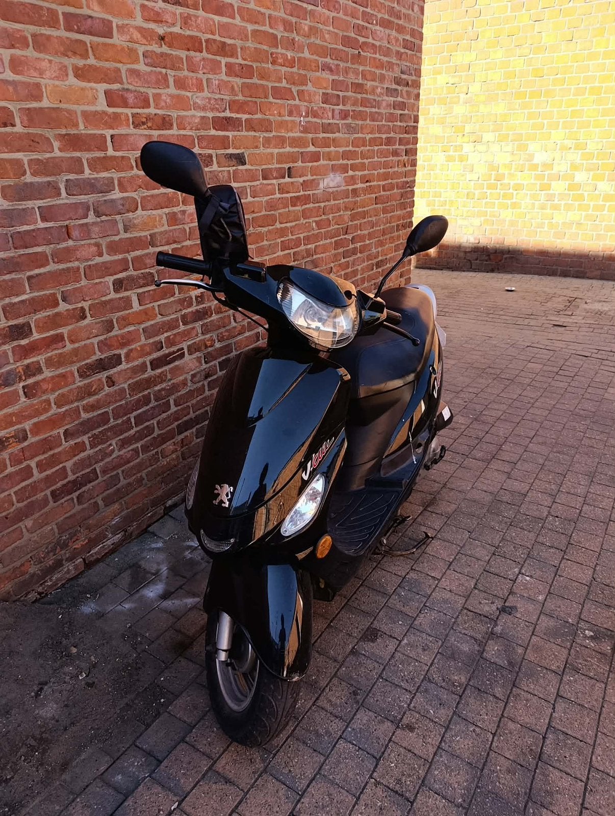 Scooter Peugeot v clic.  VERKPCHT, Ophalen of Verzenden, Zo goed als nieuw